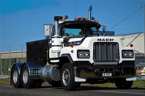 Discover Mack R600 for Sale: Your Next Reliable Truck Awaits