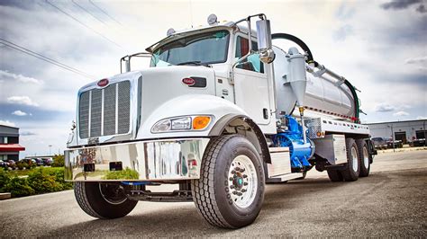 2017 Ultra-High-Pressure Septic Truck