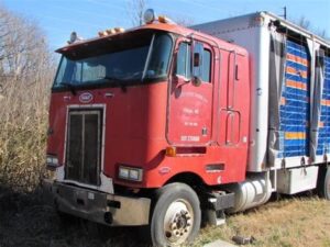 1992 Peterbilt 362 Hay Truck