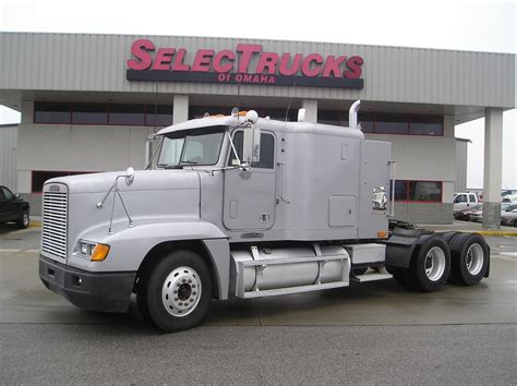 1996 Freightliner Classic Flat Top