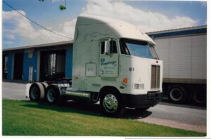 1999 Peterbilt 372