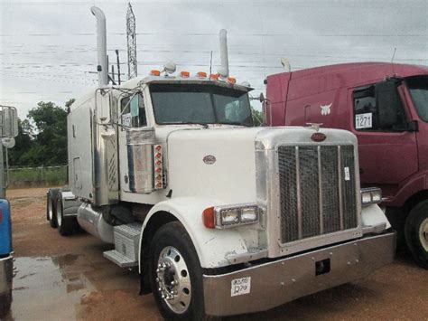 1999 Peterbilt 378