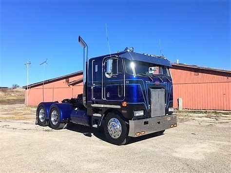 2000 Peterbilt 362 Hay Truck