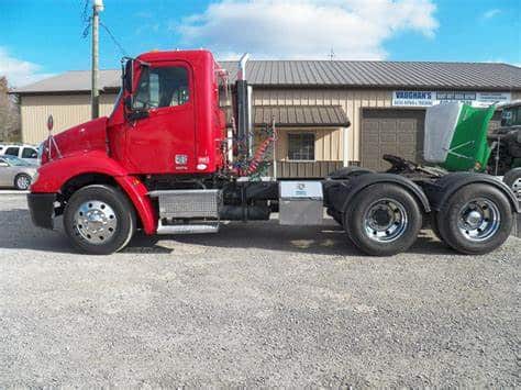 2006 Freightliner FL112