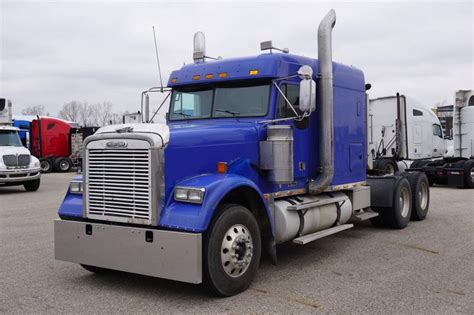 2007 Freightliner Classic Flat Top