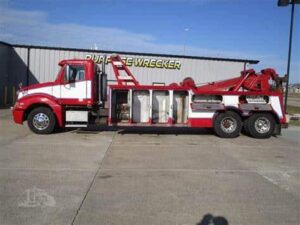 2007 Freightliner FL112