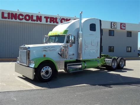 2010 Freightliner Classic XL