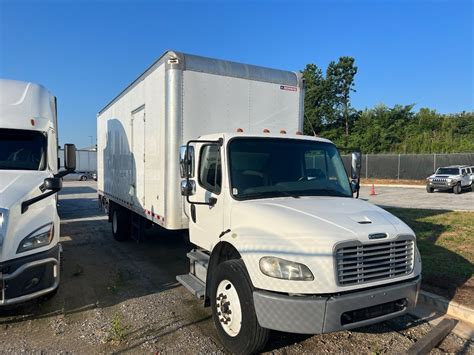 2016 Freightliner M2 Box Truck