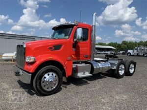 2018 Peterbilt 567