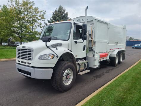 2022 Freightliner M2