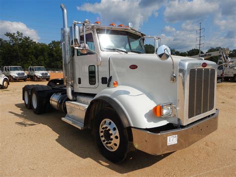 2016 Peterbilt 367