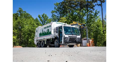 2021 Mack LR Electric