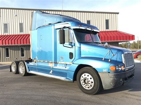 1999 Freightliner Century CL