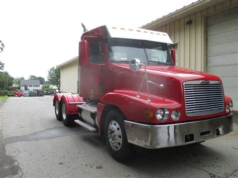 1999 Freightliner Century Class