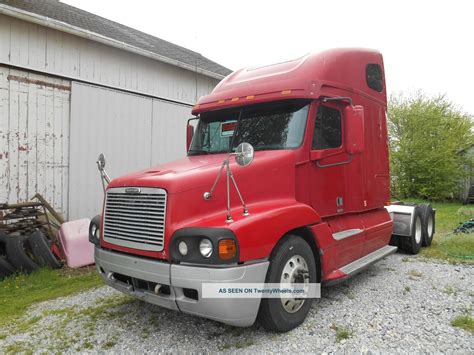 2001 Freightliner Century