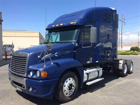 2007 Freightliner Century Class Sport