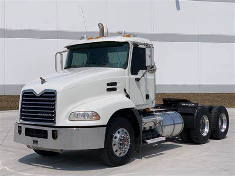 2008 Mack CXU613