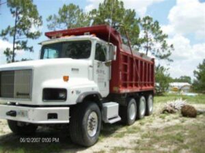 2010 International Paystar 5000 Dump Truck