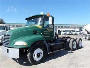 2010 Mack Vision Day Cab