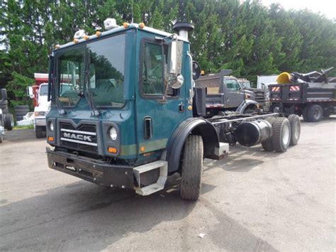 2014 Mack MRU 613