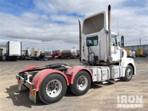 2017 Freightliner Coronado