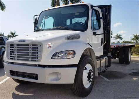 2017 Freightliner M2 Flat Top